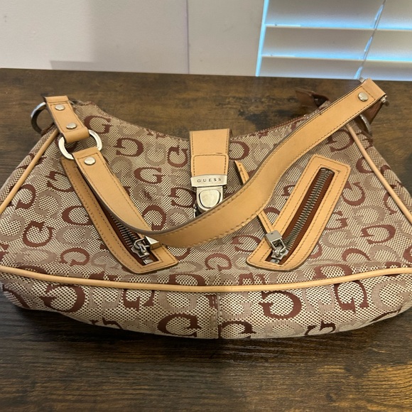 Guess Vintage Y2K Tan Brown Shoulder Bag Monogram Logo Hand Bag Zipper Pockets - Picture 5 of 7